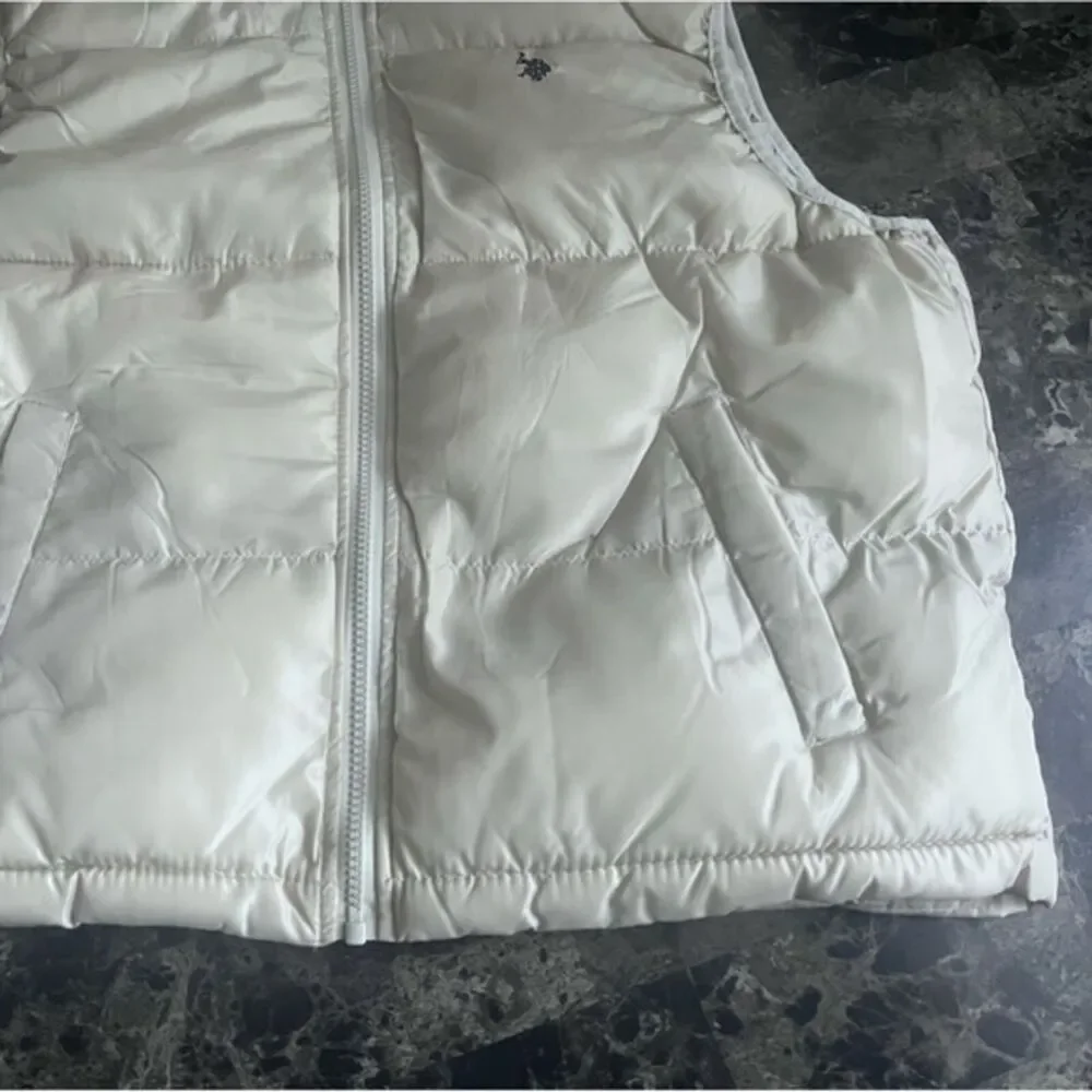 US Polo Puffer Hoodie Cropped Vest Large Women's Front Zip Beige